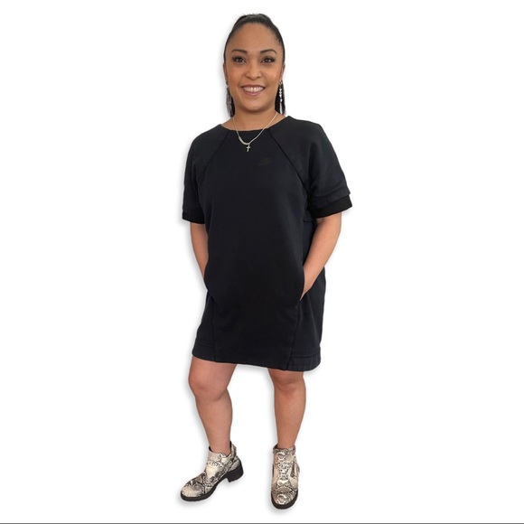 Nike Dress - Picture 2 of 10
